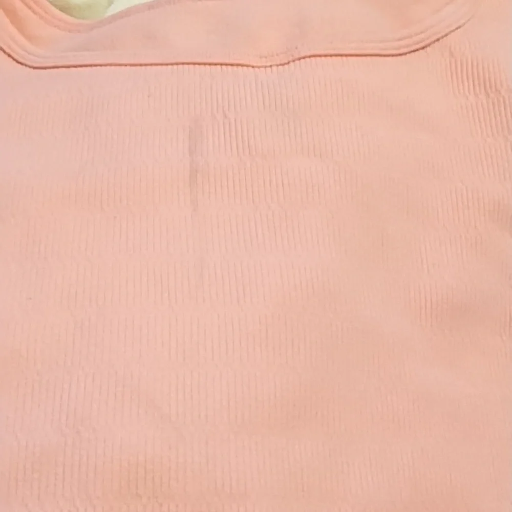 Disney Sleep Shorts And Peach Cream Crop Tank Top Apparel Set Sz Large - Picture 5 of 8
